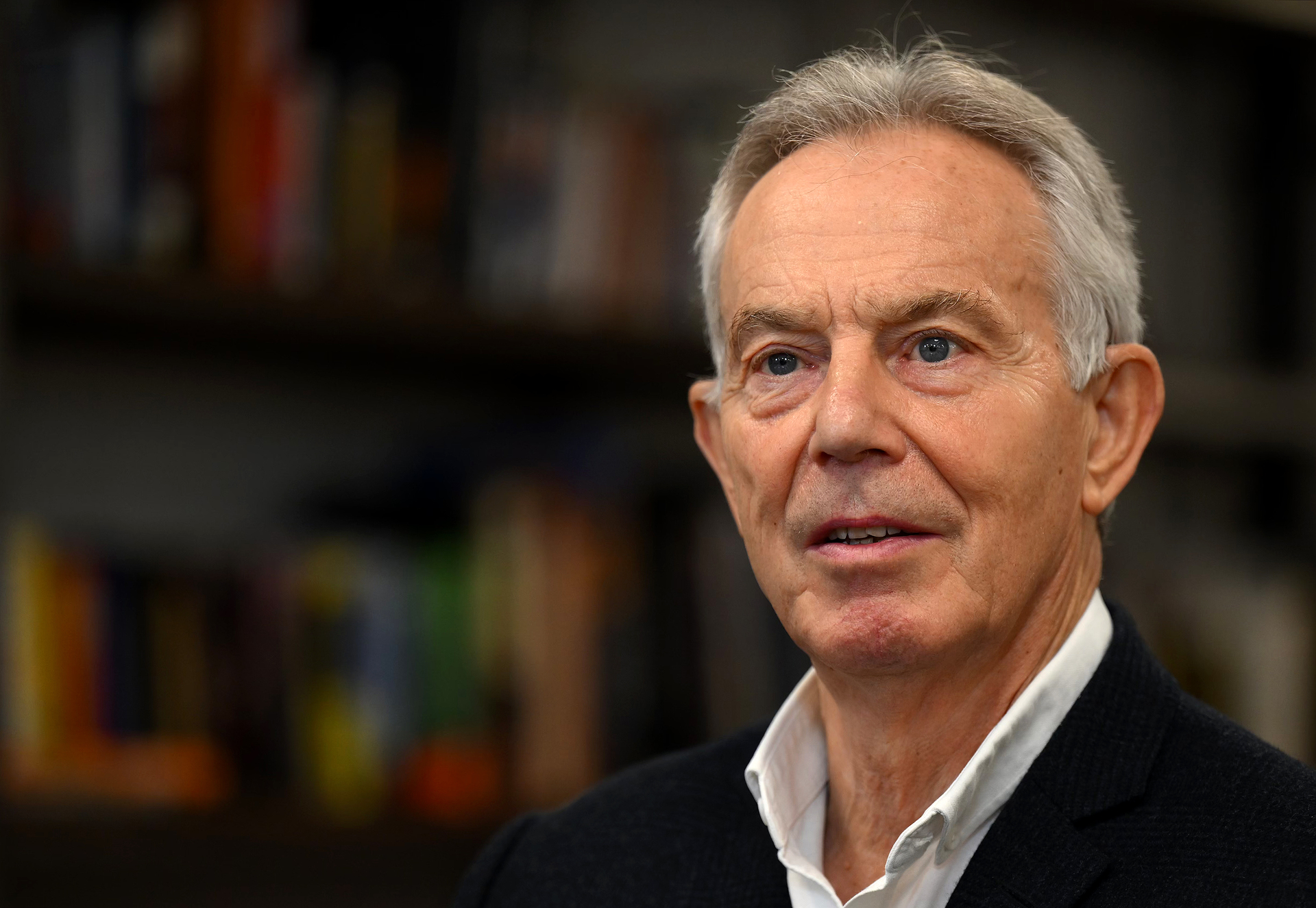 Blair called for the European left to focus on the technological revolution