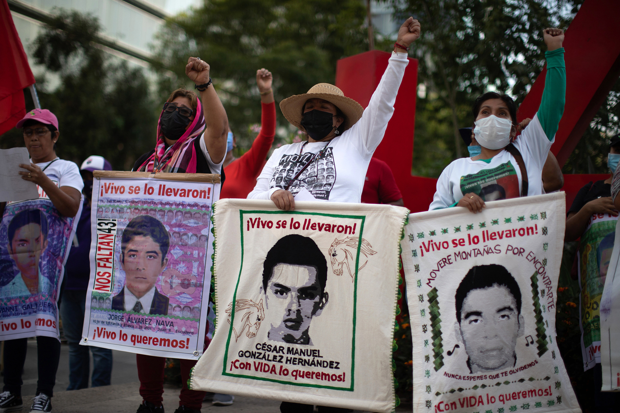 FGR detiene a nueve por caso Ayotzinapa
