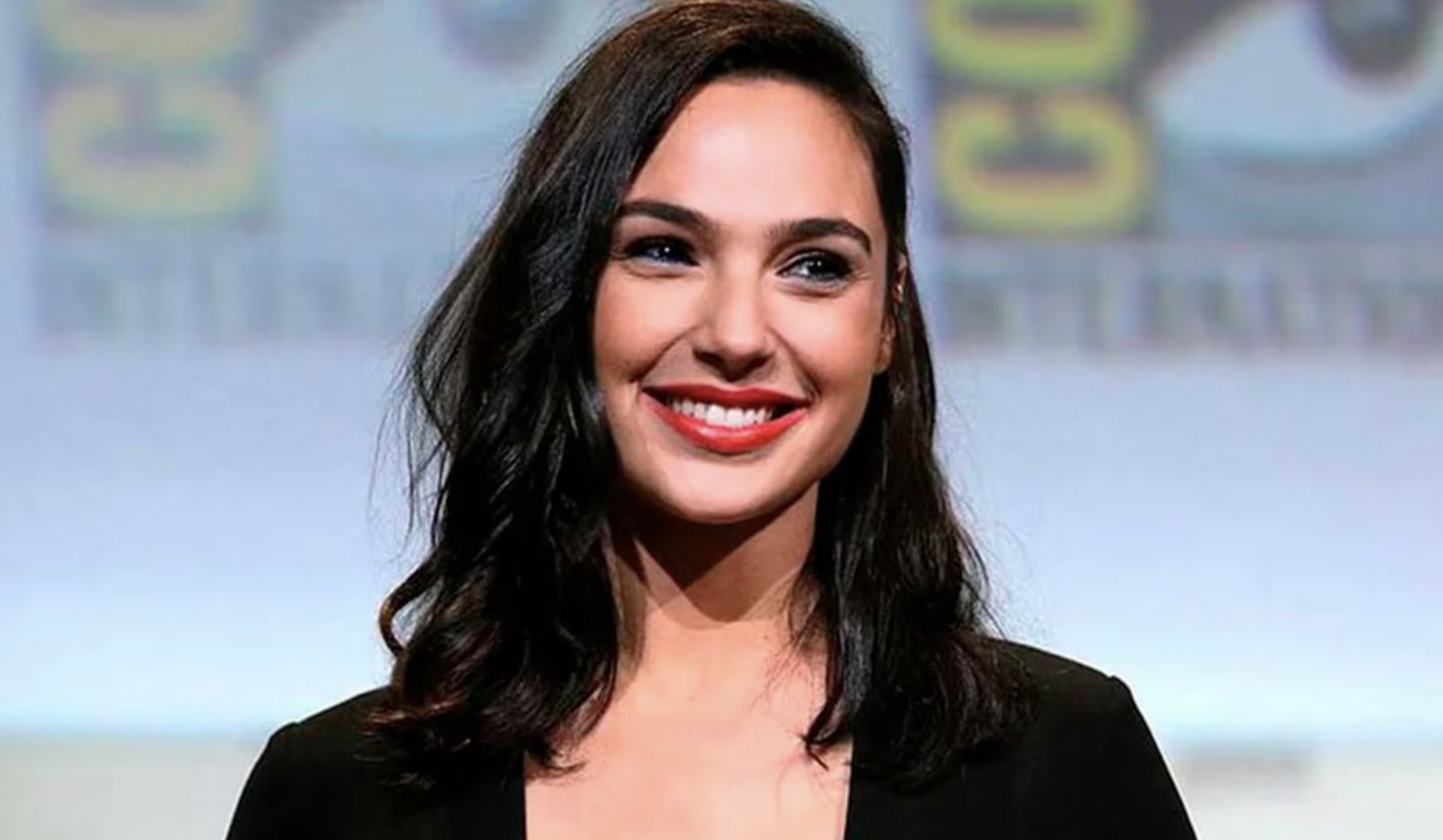 Gal Gadot celebra 38 años, feliz por ser la Mujer Maravilla