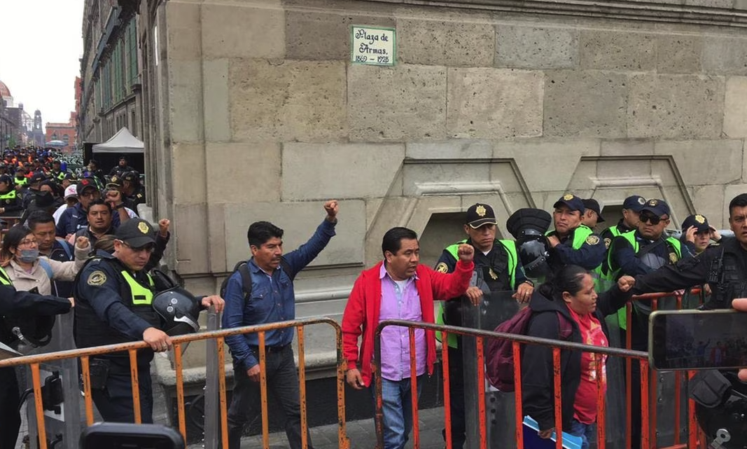Gobierno federal y maestros de la CNTE acuerdan mesa en la Segob para ...