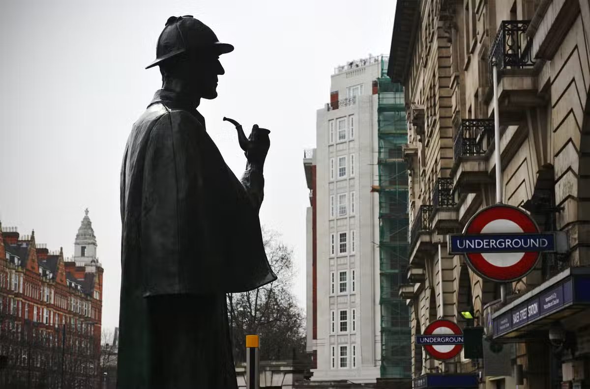 La famosa calle londinense Baker Street donde vive Sherlock Holmes La famosa calle londinense Baker Street donde vive Sherlock Holmes
