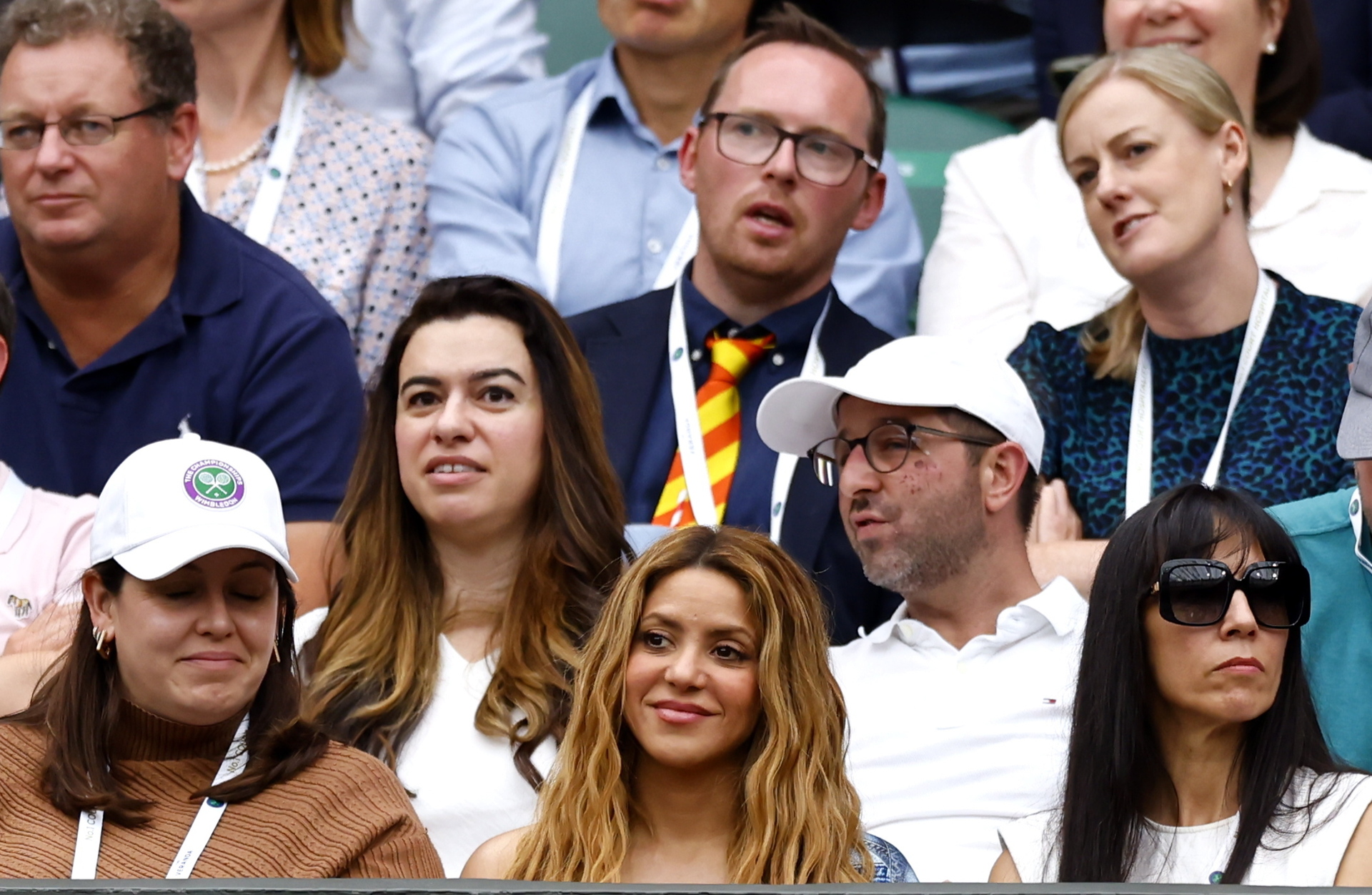 Shakira se luce en Wimbledon con sonrisa y divertidas muecas