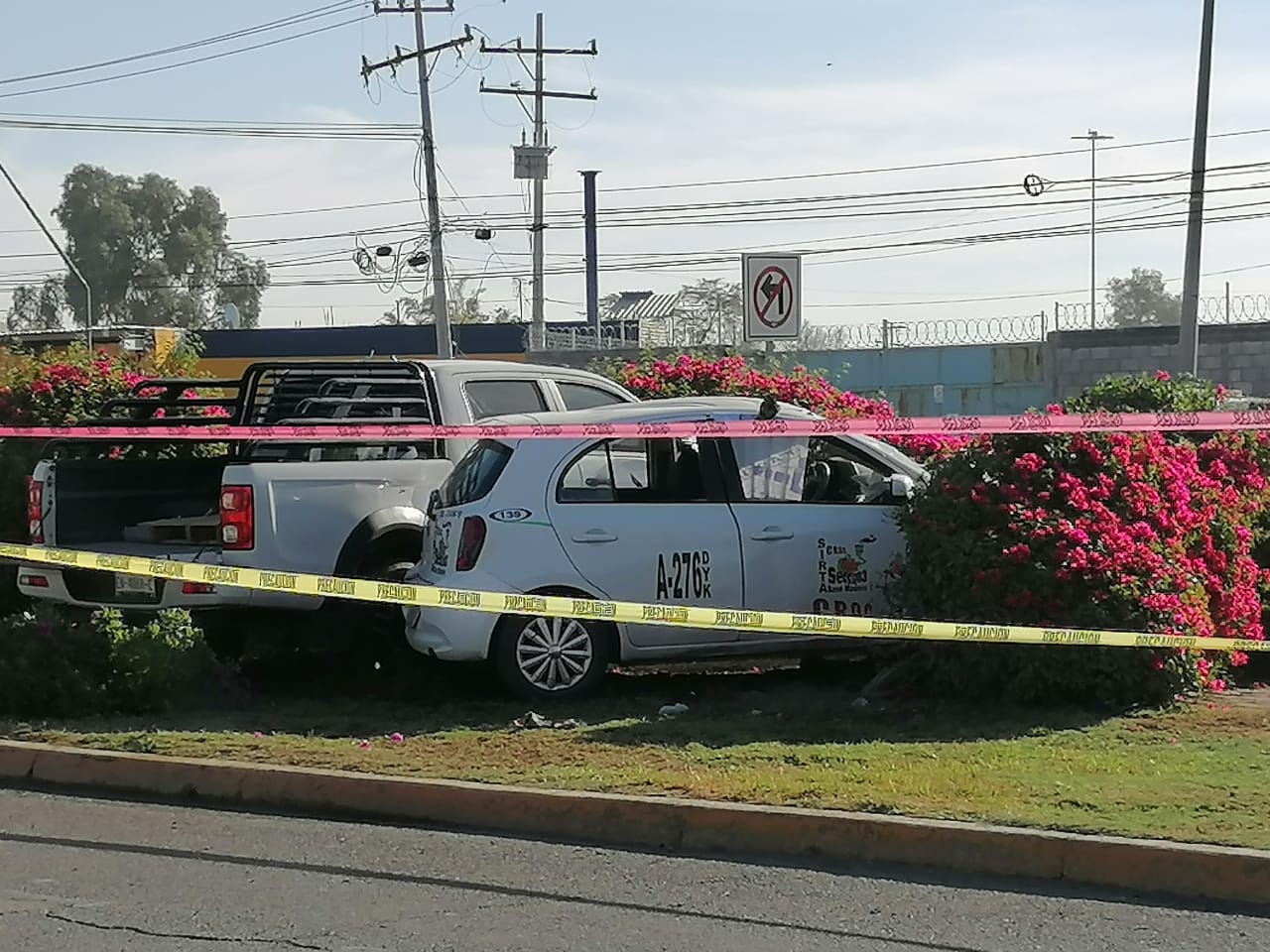 Muere taxista tras ser impactado por camioneta que iba a exceso de ...