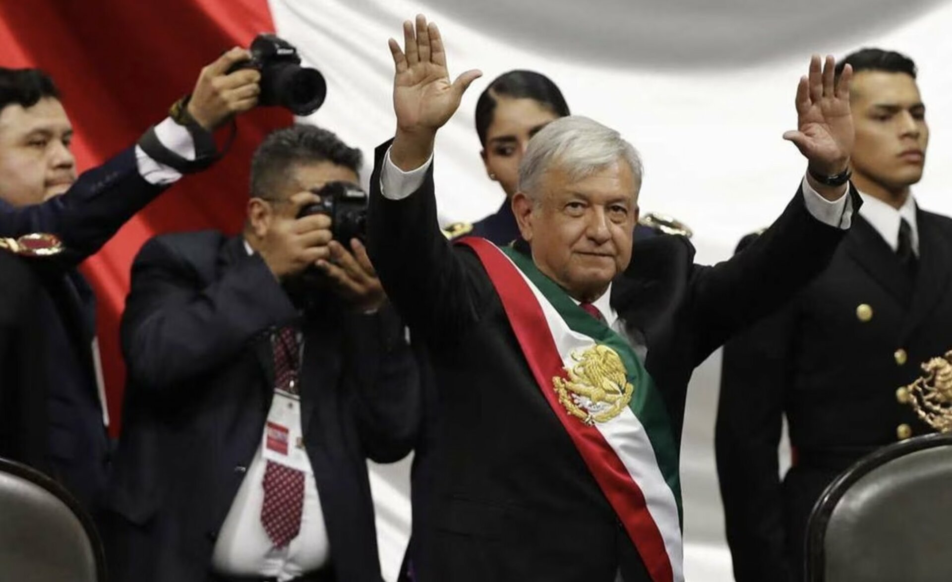 Esta es la fecha en que AMLO entregará la banda presidencial