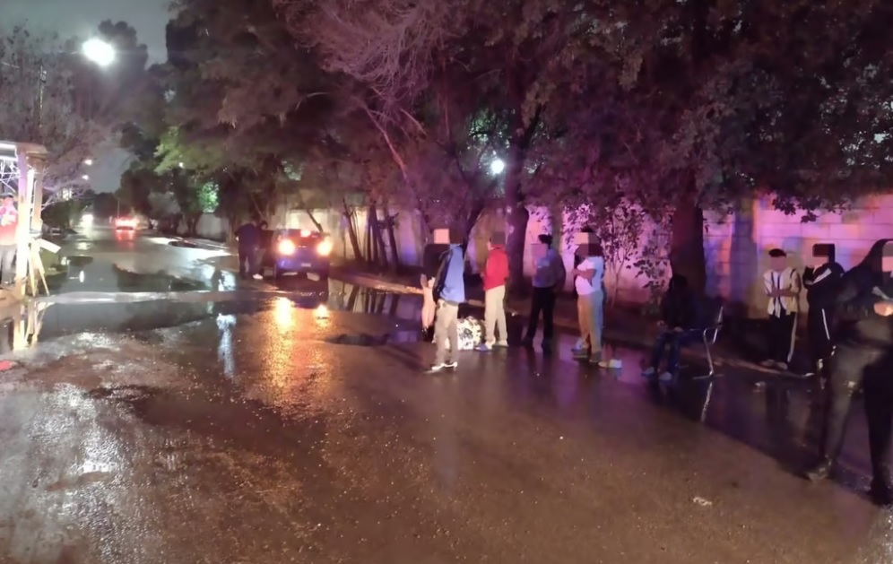 Conductor arrolla a dos niñas en Gómez Palacio y se da a la fuga