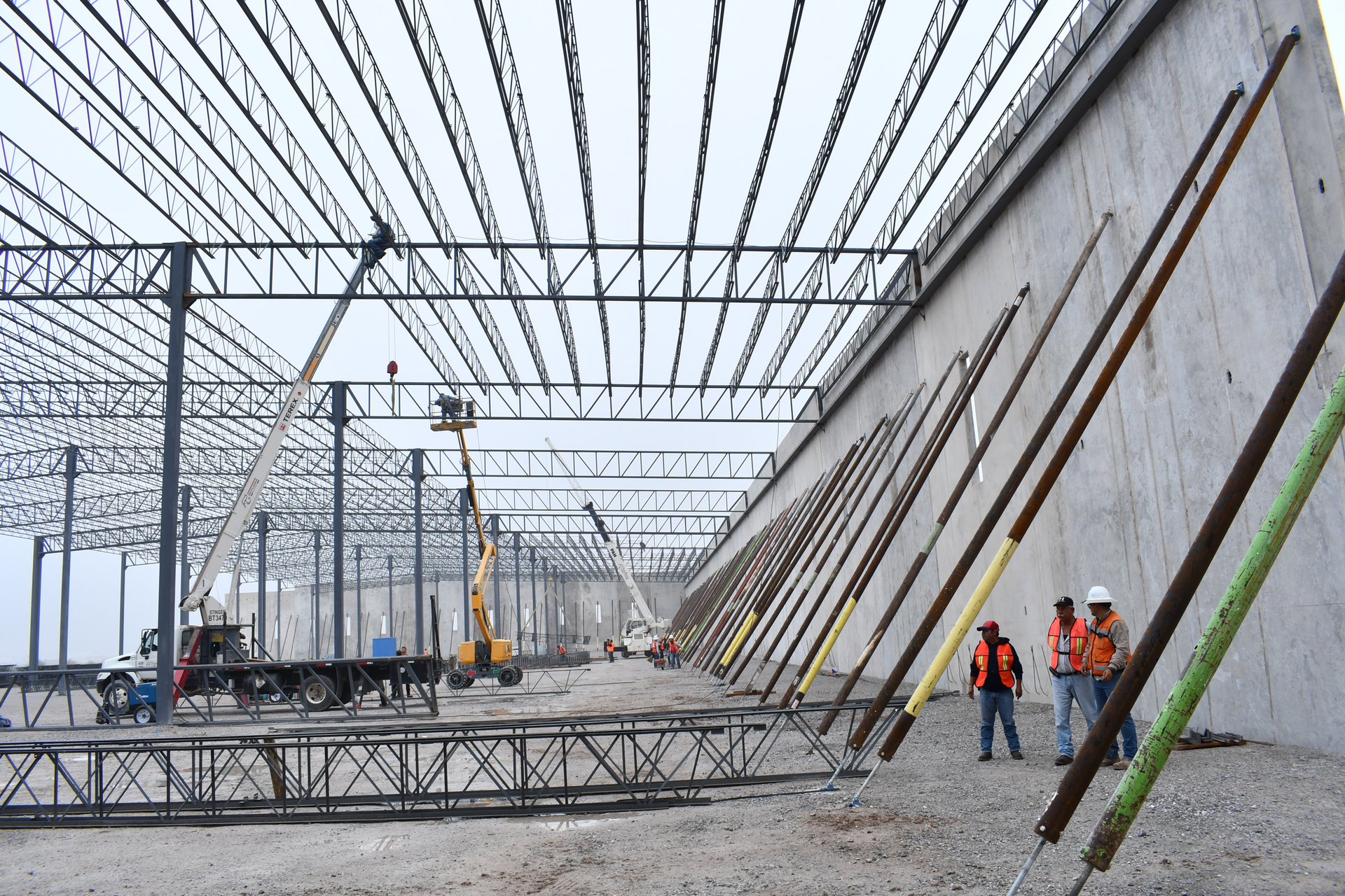 Inversión fija bruta en México cae 1.5 % en septiembre y termina con 14 ...