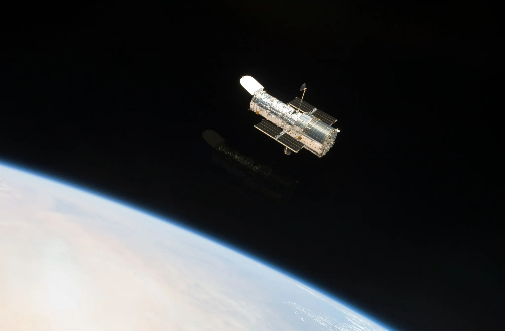 El telescopio Hubble de la NASA retoma sus funciones tras una semana de ...