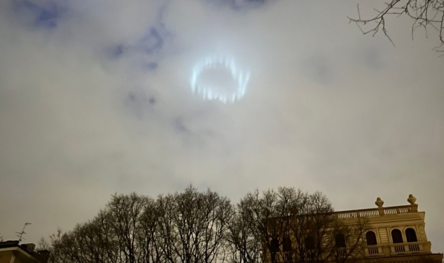 Anillo en el online cielo