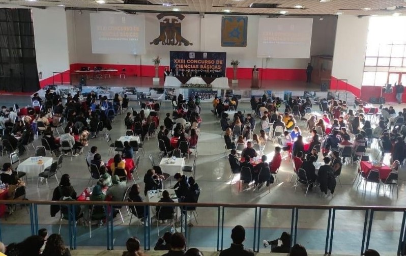300 young people participate in the basic sciences competition at Al-Nahar Secondary School