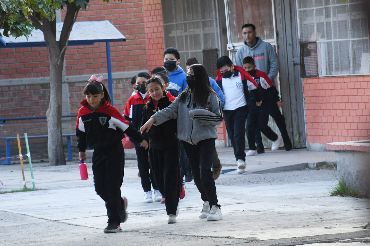 Hoy regresan a clases 375 mil estudiantes en la Comarca Lagunera