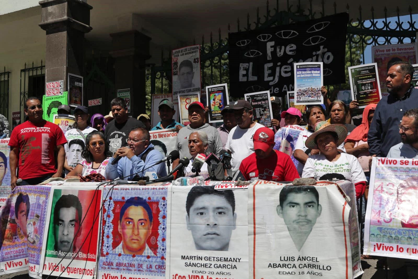 FGR impugnará libertad de militares detenidos por caso Ayotzinapa