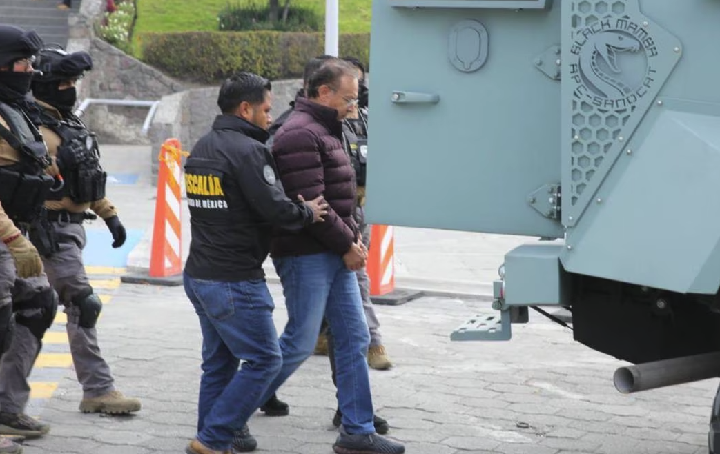 Vinculan a proceso a Raymundo Martínez Carbajal, exalcalde de Toluca ...