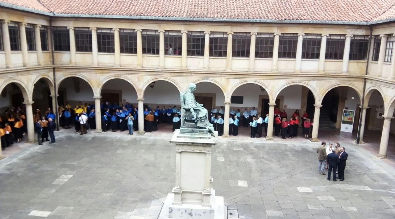 Trece estudiantes de la UJED, a España, Colombia y Canadá