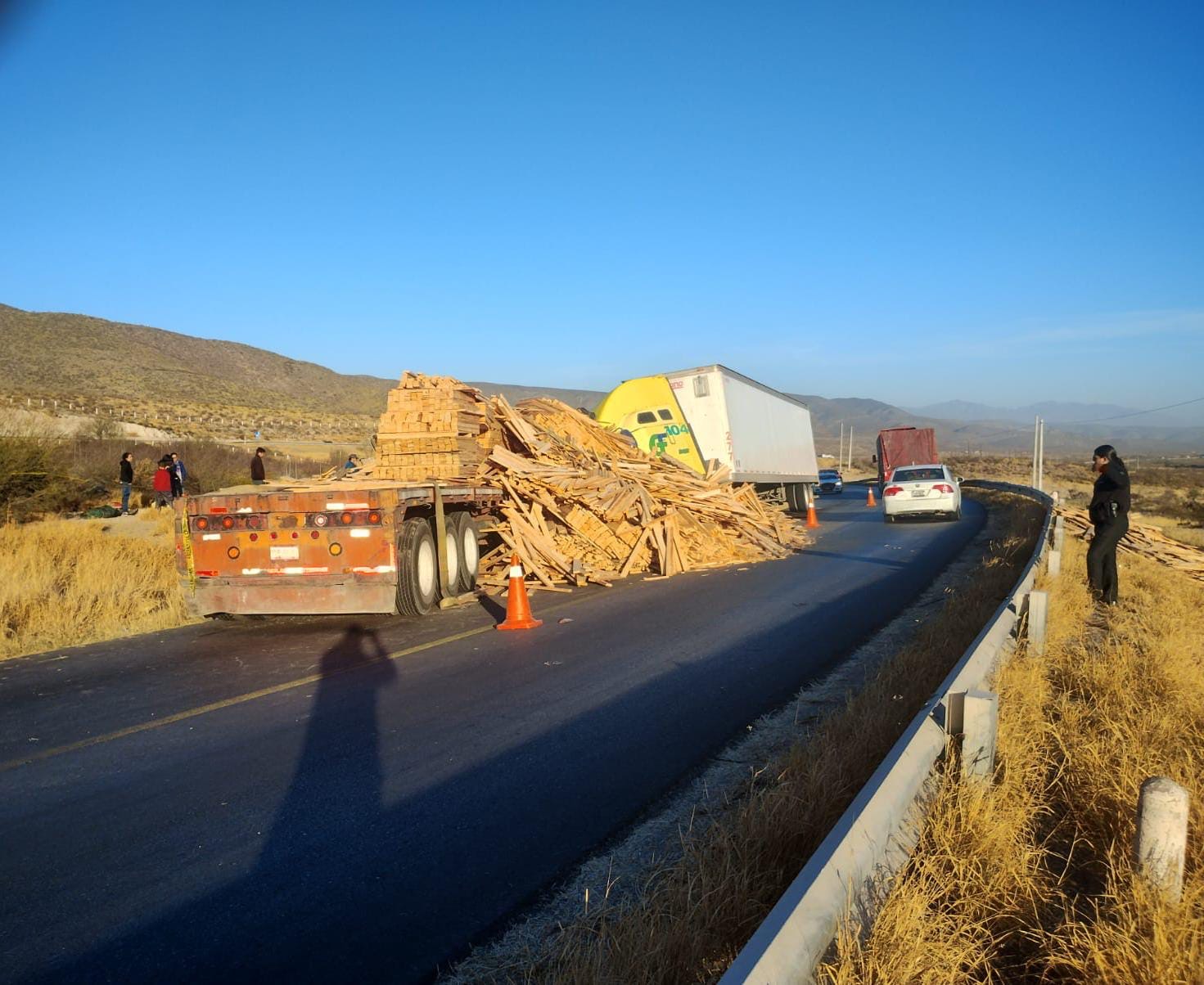 Accidente de tráileres en la Gómez Palacio-Durango.