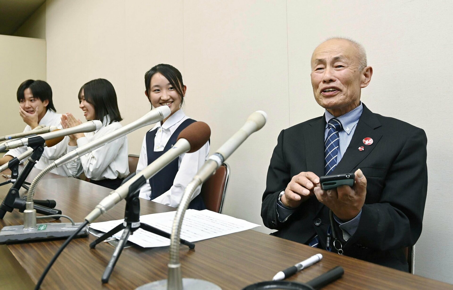 Así fue el momento en que Nihon Hidankyo aceptó el Nobel de la Paz en 2024.