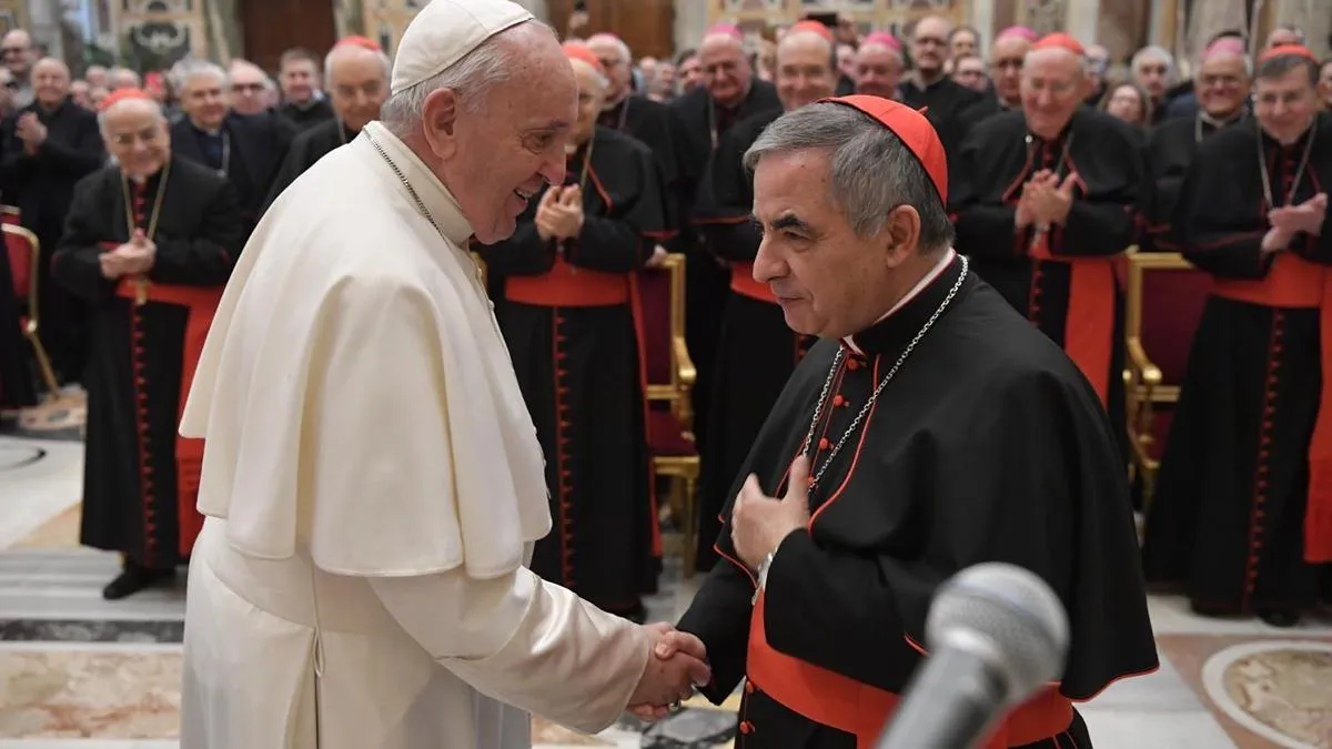 Pese a exigir ser partícipe en el cónclave, es poco probable que siquiera Giovanni pueda formar parte del mismo.