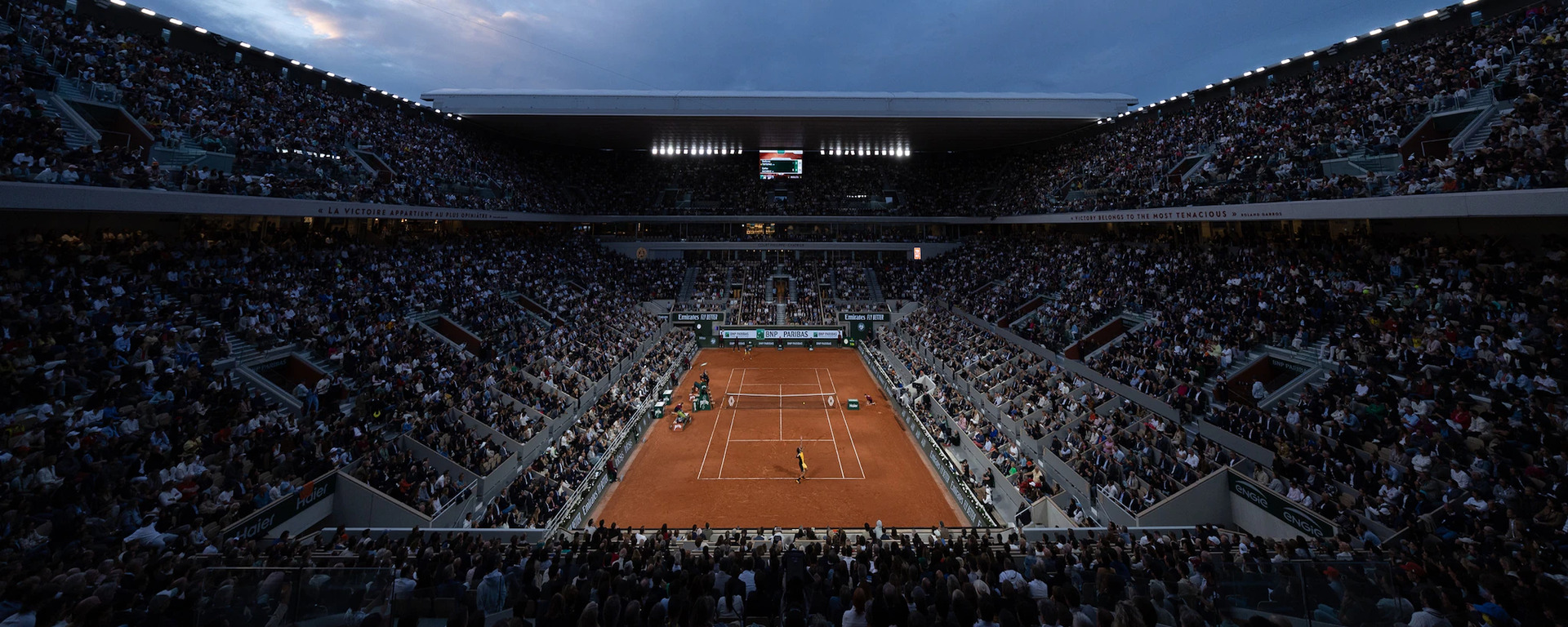 El Stade Roland Garros fue sede de una jornada más del popular y prestigioso torneo francófono.