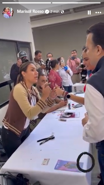 Marisol Rosso y Esteban Villegas emitindo su voto. 