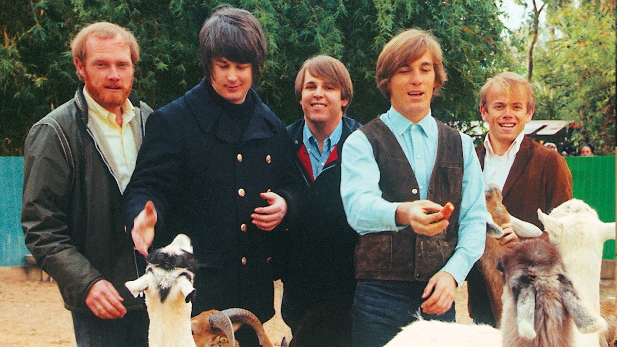 Junto con sus hermanos Carl y Denis, su primo Mike Love, Al Jardine y Bruce Johnston, Brian Wilson firmó un legado como uno de los mejores compositores contemporáneos en la historia de la música.