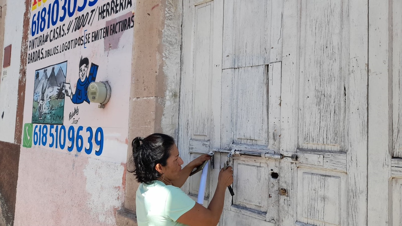 Renta. Silvia le rentó al padrastro de Chepina un cuarto que se utiliza como local, pero desde el principio mintió diciendo que eran de Zacatecas y acababan de llegar.