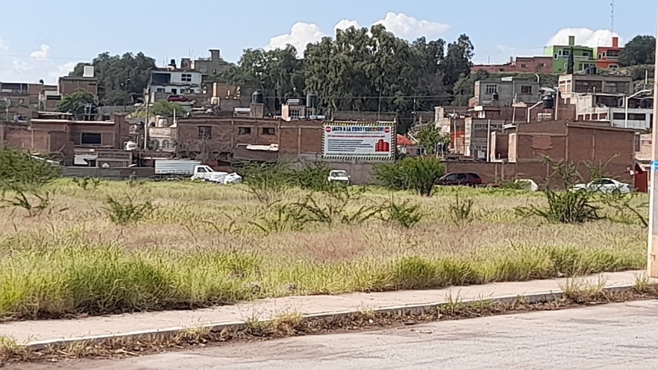 Entrada. Solo hay una única entrada a la zona.