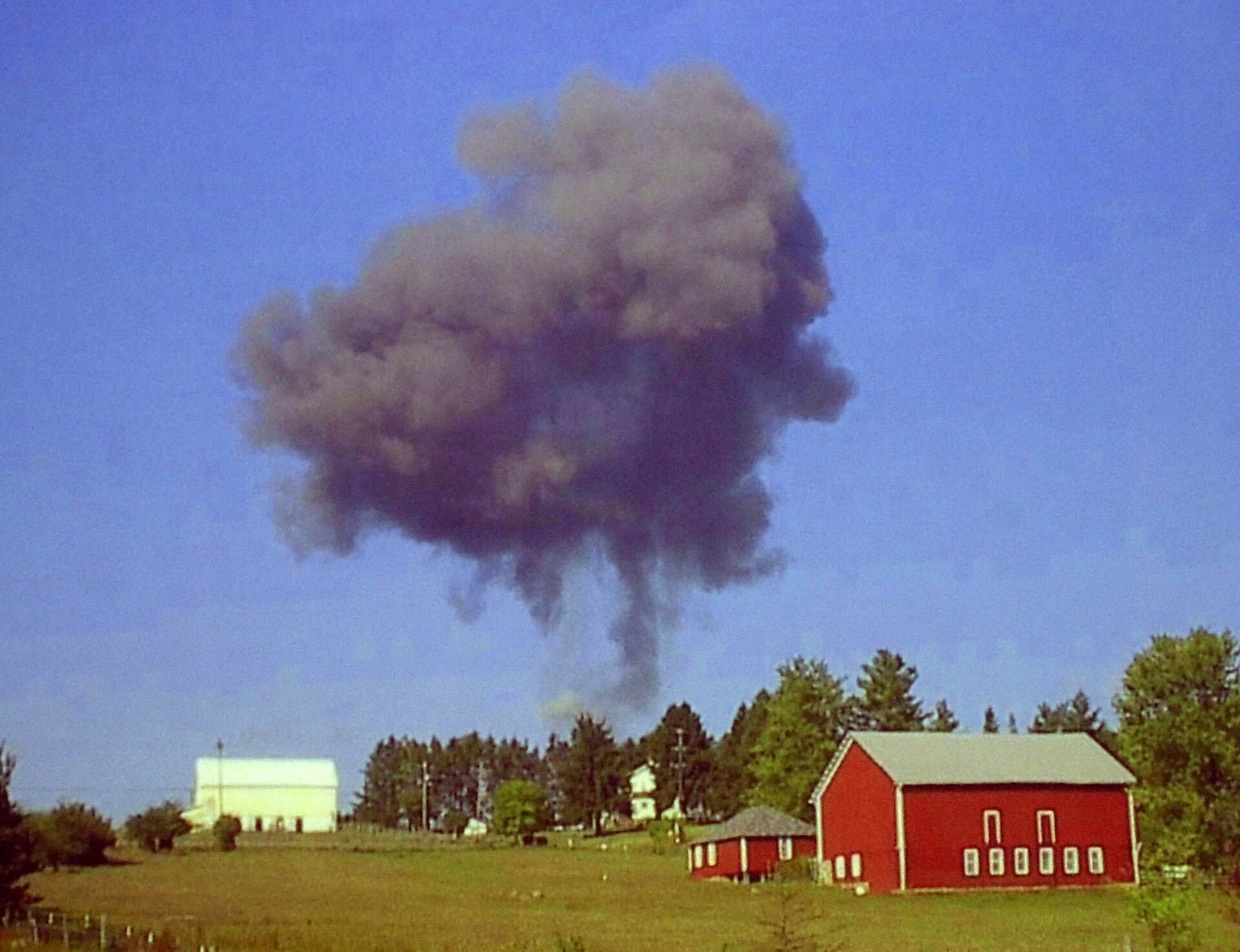 Foto capturada minutos después del colapso del United 93, el cual iba con destino a la Casa Blanca o al Capitolio.