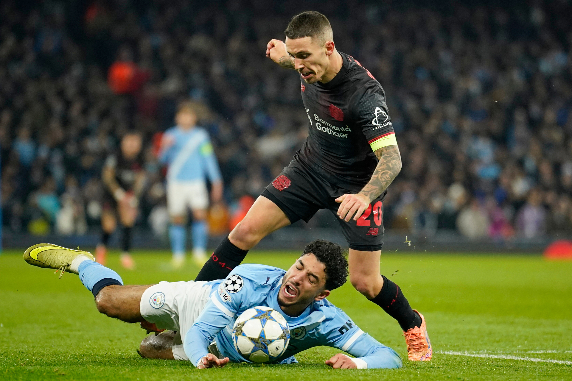 En esta temporada, Alex Grimaldo registra ocho goles y cinco asistencias en 17 partidos.