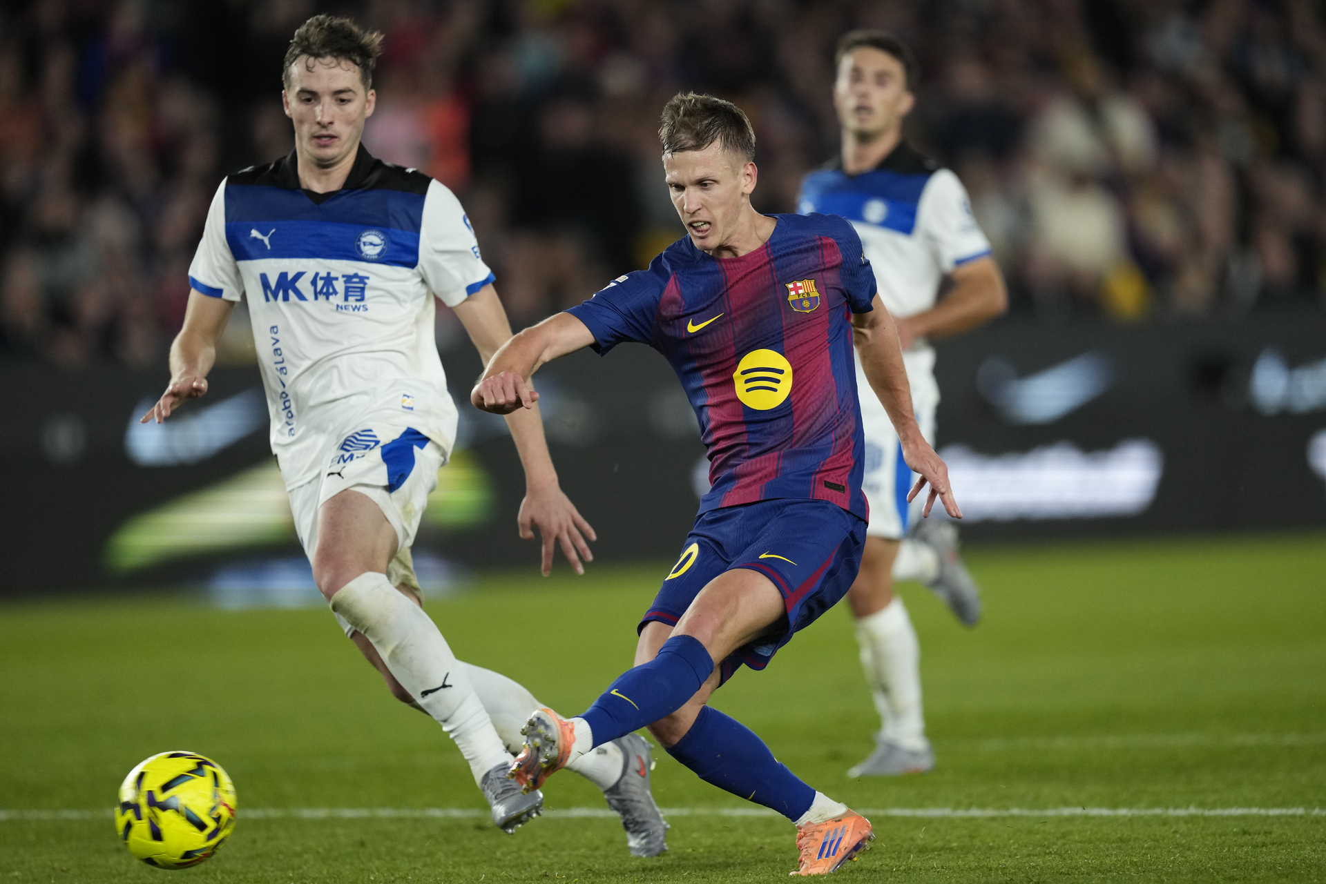 Con sus dos tantos, Dani Olmo se convirtió en el héroe indiscutible de la velada.