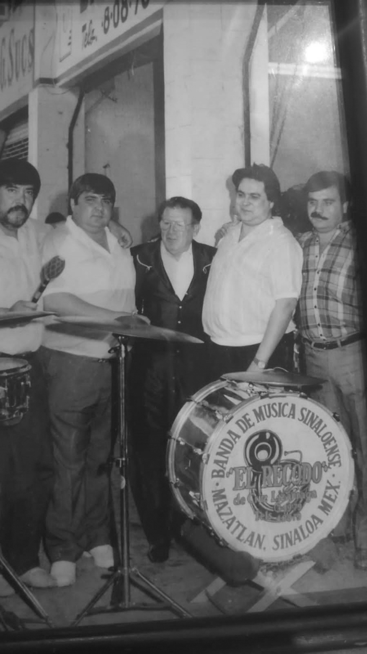 Retos. A lo largo del tiempo han afrontado retos; la fuga de capitales es el más importante en la actualidad.






