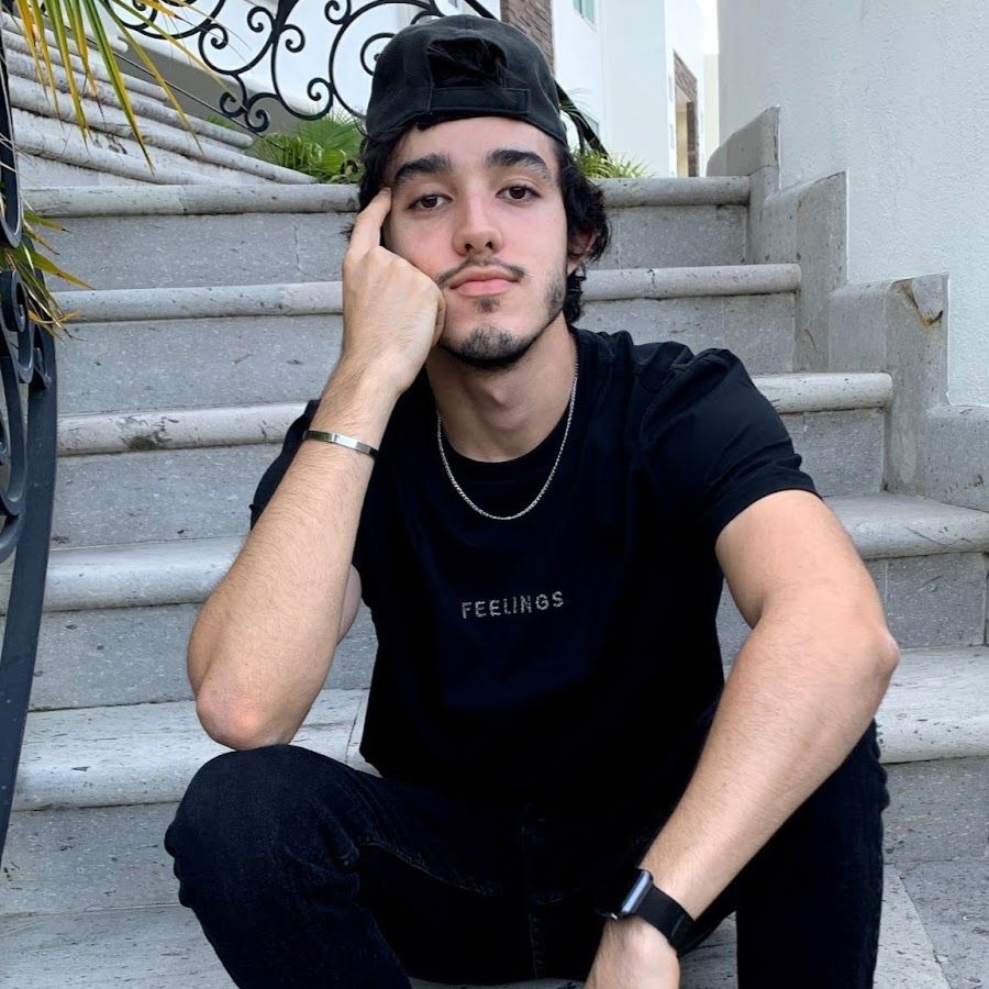 Ricky Limón mantiene una estrecha colaboración con MrBeast con quien también ha trabajado en diversos proyectos.