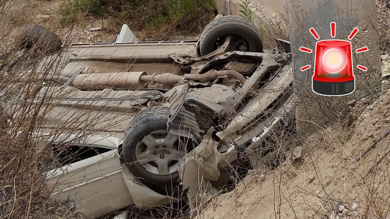 Joven resulta gravemente lesionado tras volcadura en carretera Durango-Mazatlán
